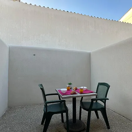 Chez Camille & Emma - Climatise 別荘 *